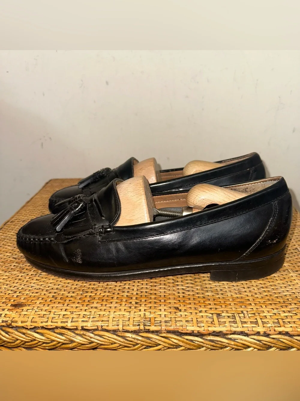 Johnston & Murphy Tassel Loafers Mens 10EEE Black Leather Preppy Academia 7E6760